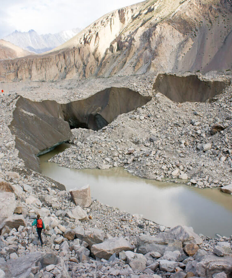 batura glacier trek