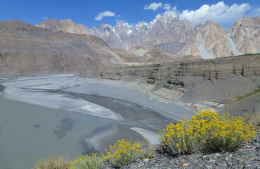 batura glacier trek