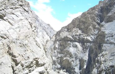 shimshal pass trek