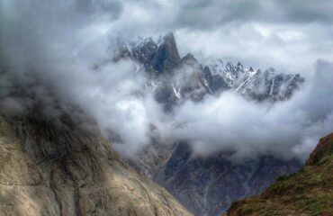 k2 base camp khaiyrut peak climb