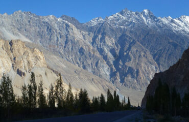 batura glacier trek