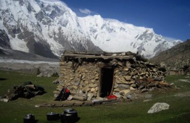 batura glacier trek